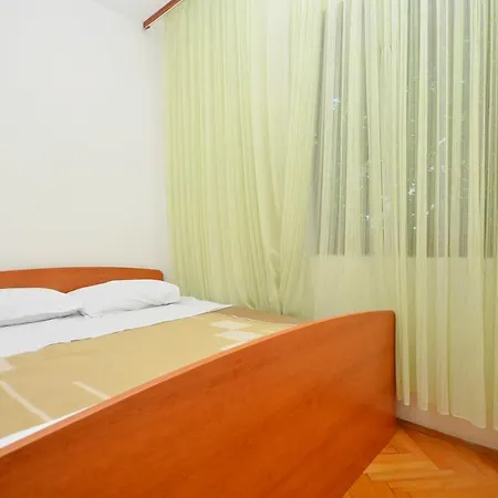 Branko * Vodice