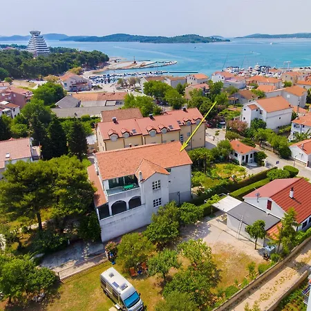 Apartament Branko *