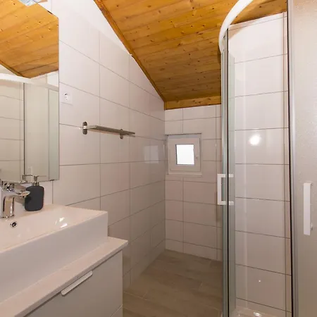 Branko Apartmán *