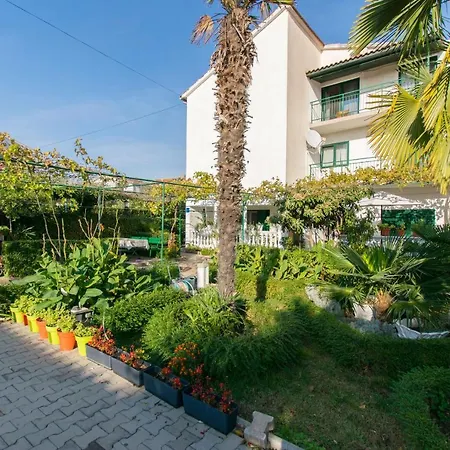 Appartamento Branko Vodice